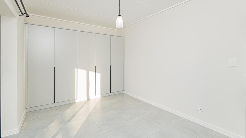To Let 1 Bedroom Property for Rent in Sandown Western Cape